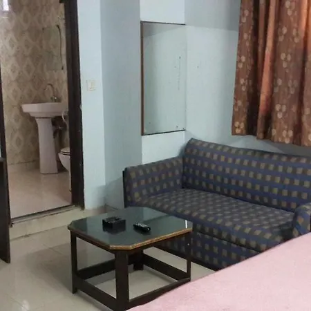 Hotel Pal Palace